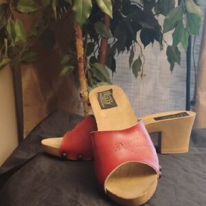 Vintage Red Women's Mule Heels Sz 9